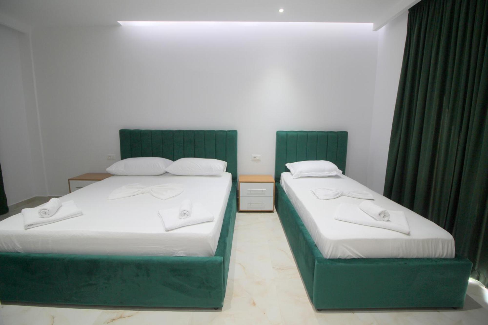 Moonshine Hotel Ksamil Eksteriør billede